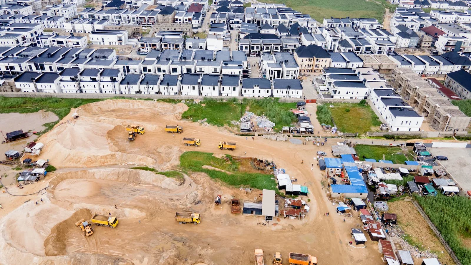 Ajah Mixed Development